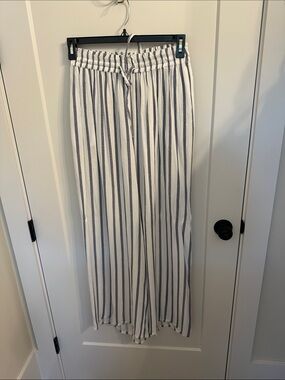 Mud Pie White and Navy Vertical Stripe Wide-Leg Pants